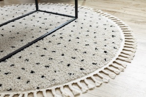Krémový bodkovaný shaggy koberec Berber Syla B752 kruh