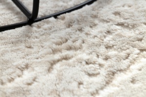 Krémový koberec DUKE 51541 so strapcami