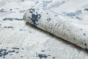 Sivý koberec DUKE 51378 so strapcami