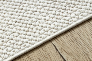 Biely koberec NANO FH92A so strapcami